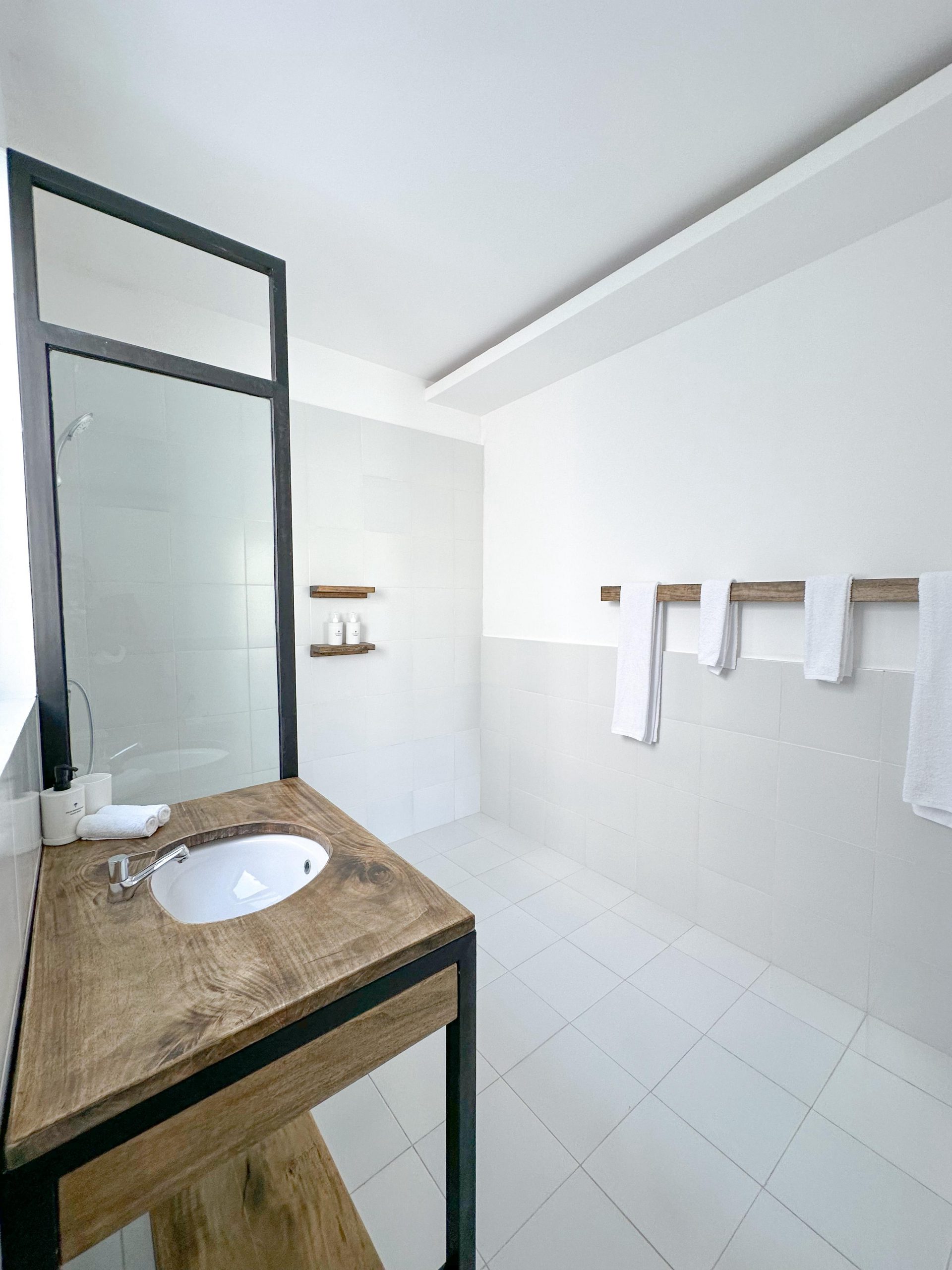 WhatsApp Image 2025 06 08 at 23.22.08